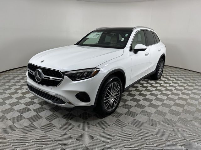 2025 Mercedes-Benz GLC 300