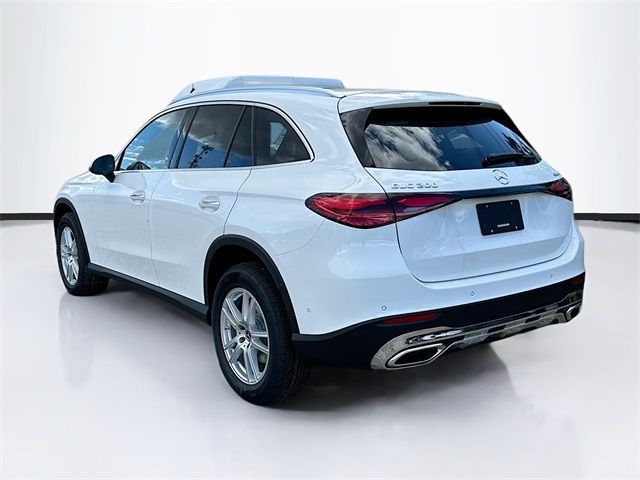 2025 Mercedes-Benz GLC 300