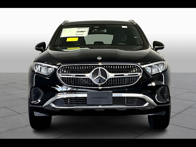 2025 Mercedes-Benz GLC 300