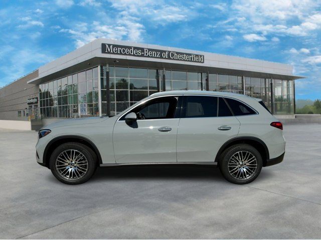 2025 Mercedes-Benz GLC 300