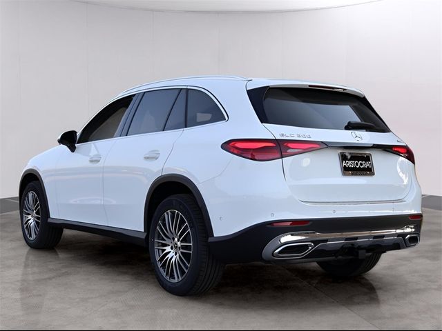 2025 Mercedes-Benz GLC 300