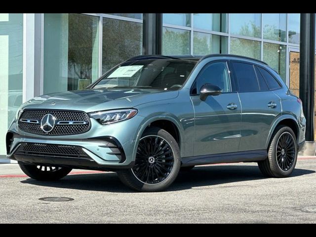 2025 Mercedes-Benz GLC 300