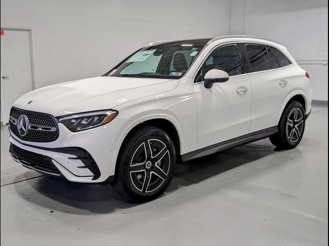 2025 Mercedes-Benz GLC 300