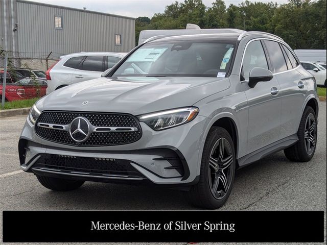 2025 Mercedes-Benz GLC 300