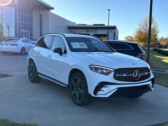 2025 Mercedes-Benz GLC 300