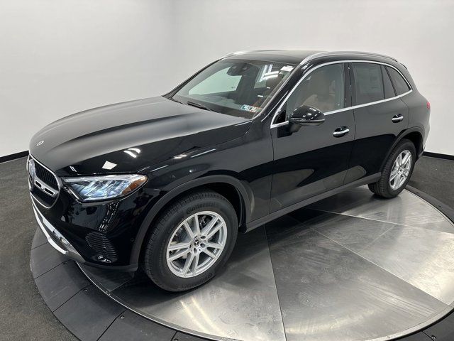 2025 Mercedes-Benz GLC 300