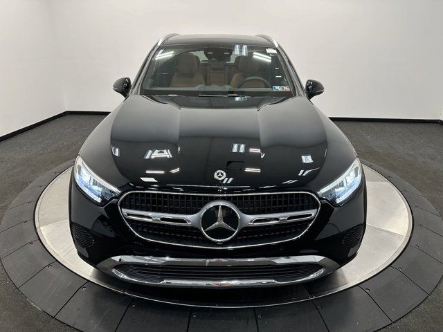 2025 Mercedes-Benz GLC 300