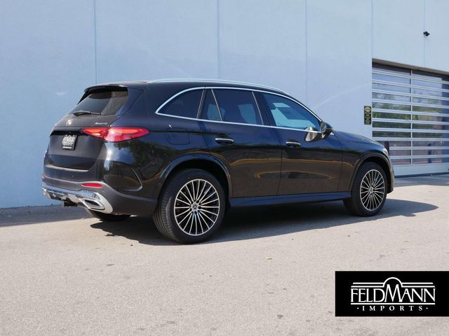 2025 Mercedes-Benz GLC 300