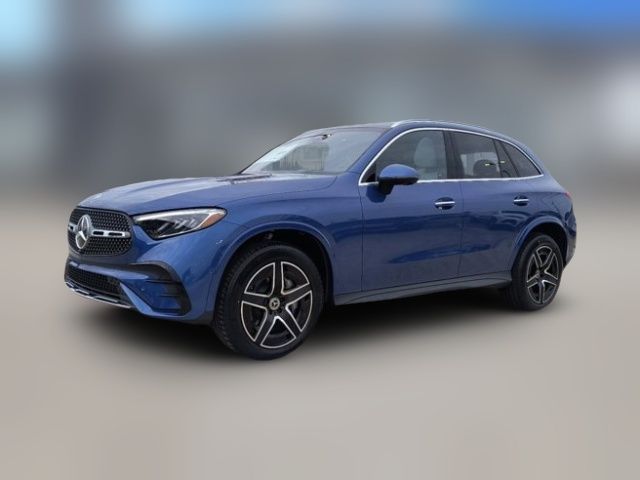 2025 Mercedes-Benz GLC 300