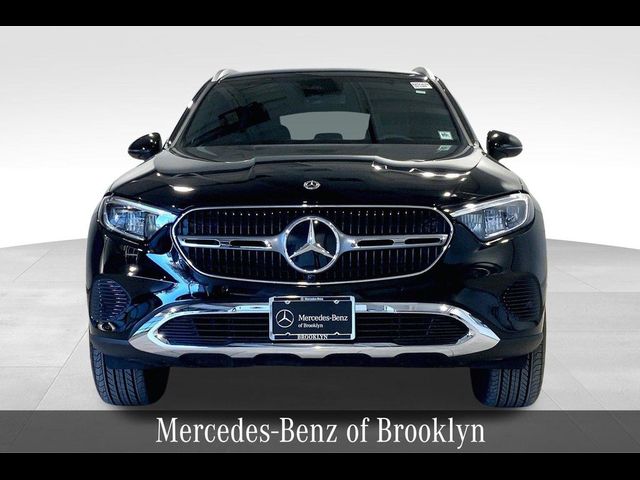 2025 Mercedes-Benz GLC 300