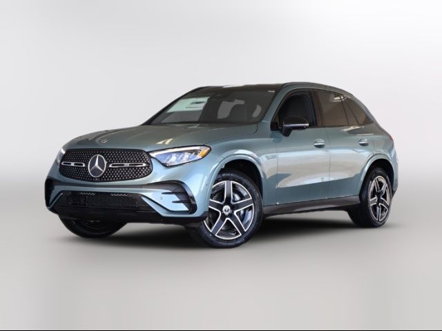 2025 Mercedes-Benz GLC 300