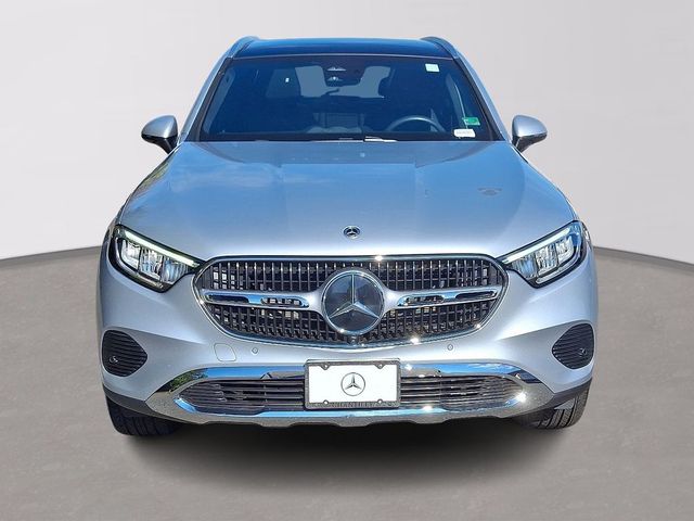 2025 Mercedes-Benz GLC 300