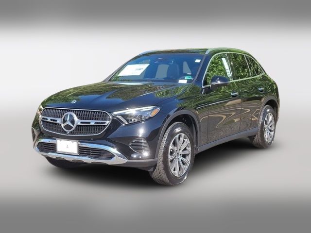 2025 Mercedes-Benz GLC 300