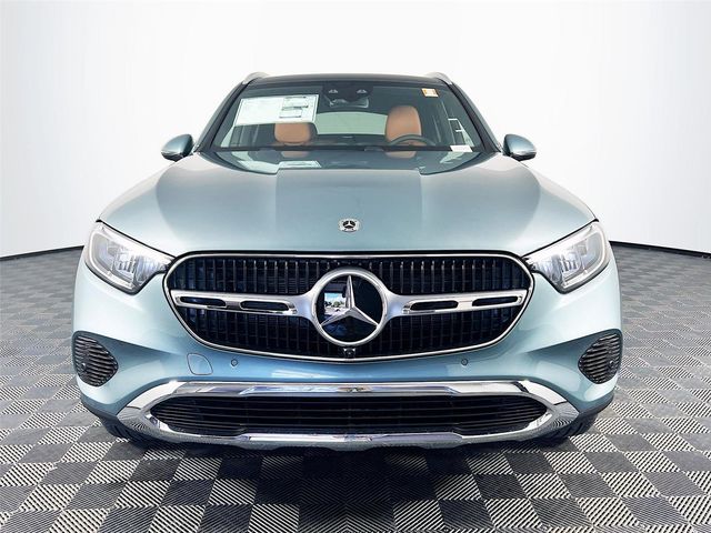 2025 Mercedes-Benz GLC 300