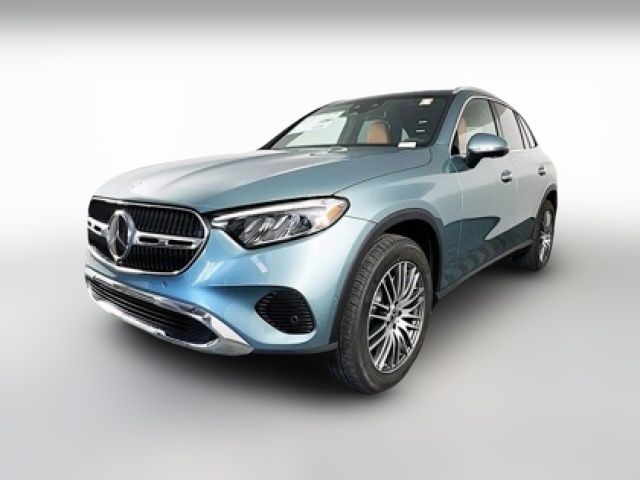 2025 Mercedes-Benz GLC 300