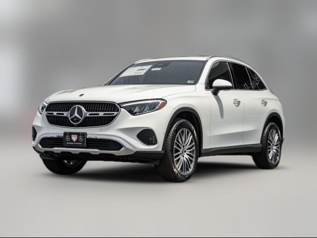 2025 Mercedes-Benz GLC 300
