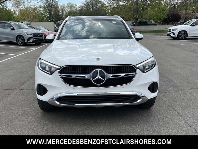 2025 Mercedes-Benz GLC 300