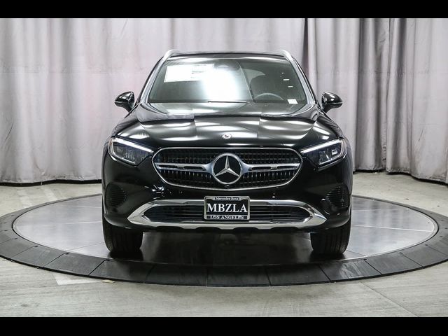 2025 Mercedes-Benz GLC 300