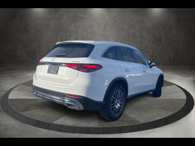 2025 Mercedes-Benz GLC 300