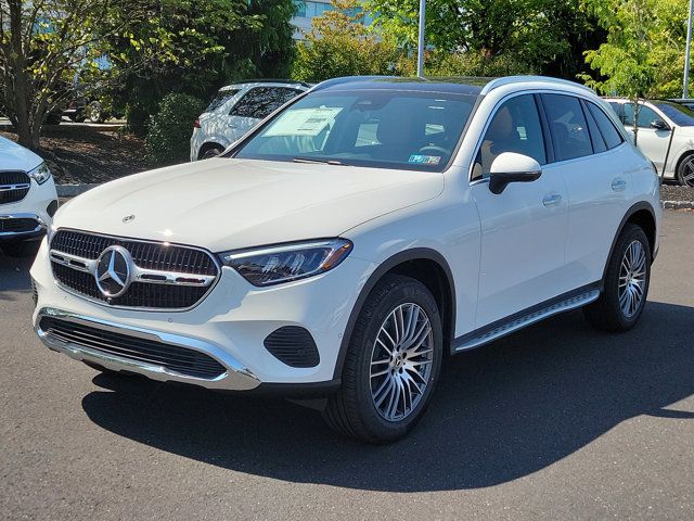 2025 Mercedes-Benz GLC 300