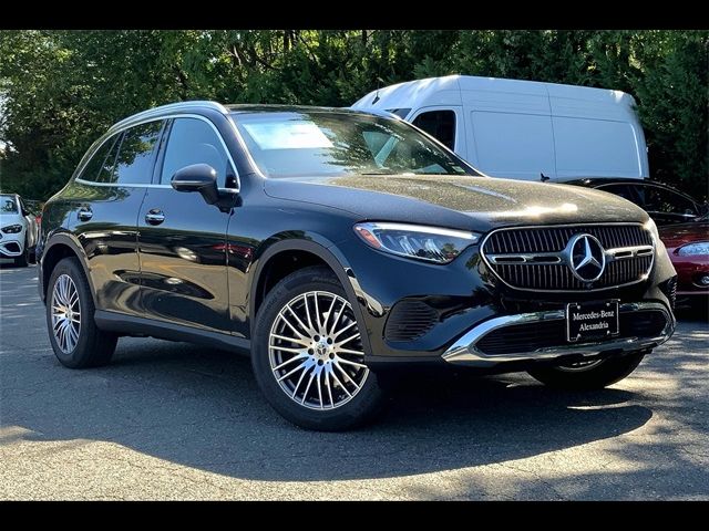 2025 Mercedes-Benz GLC 300