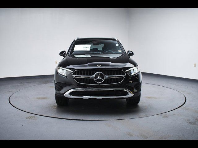 2025 Mercedes-Benz GLC 300