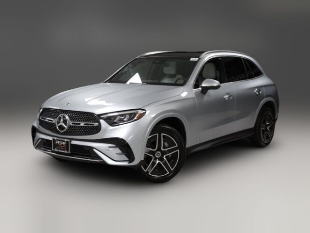 2025 Mercedes-Benz GLC 300