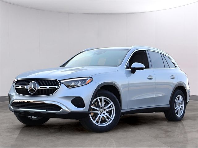 2025 Mercedes-Benz GLC 300