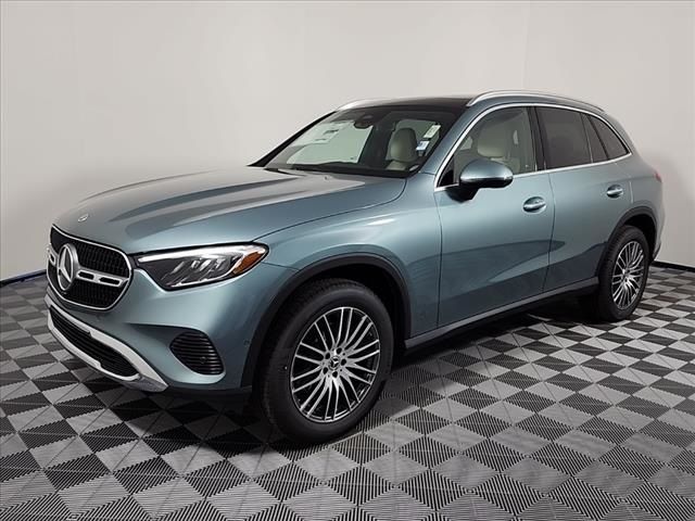 2025 Mercedes-Benz GLC 300