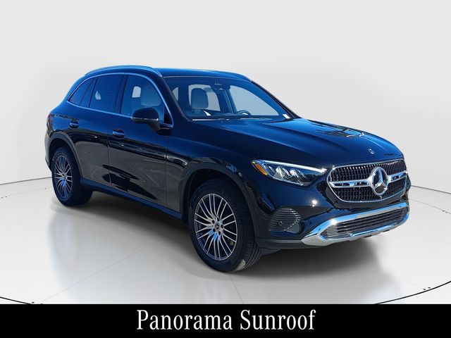 2025 Mercedes-Benz GLC 300