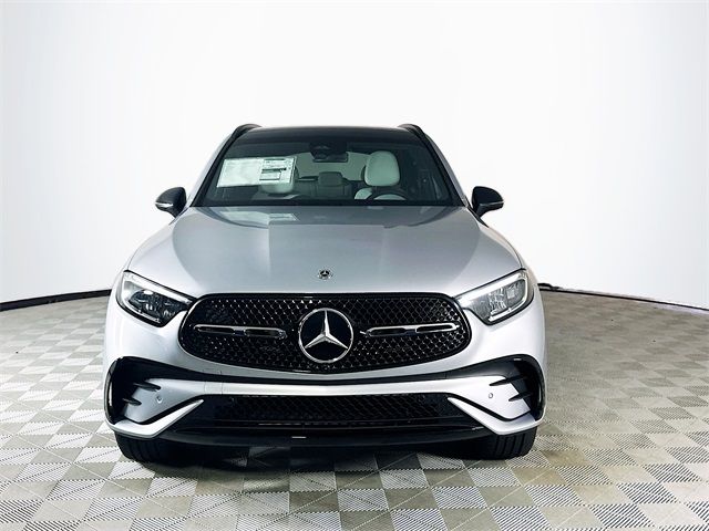 2025 Mercedes-Benz GLC 300