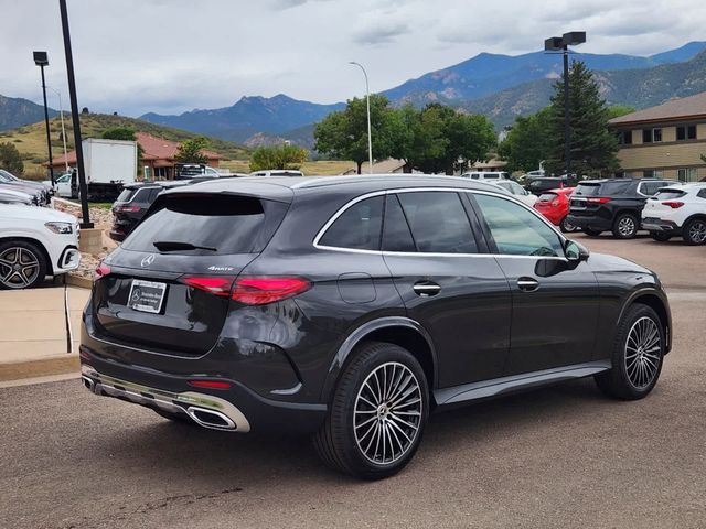 2025 Mercedes-Benz GLC 300