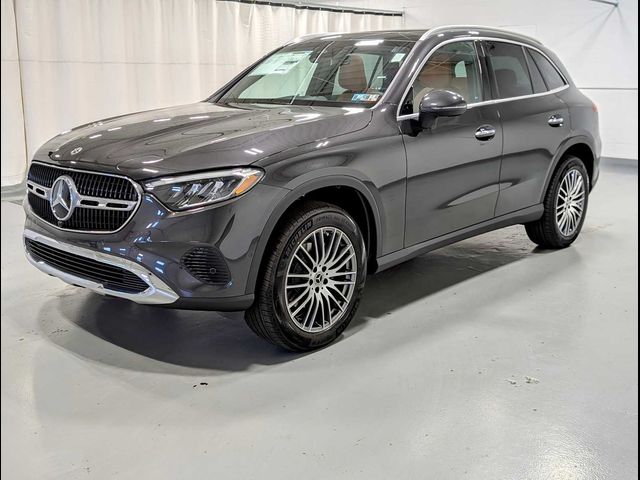 2025 Mercedes-Benz GLC 300