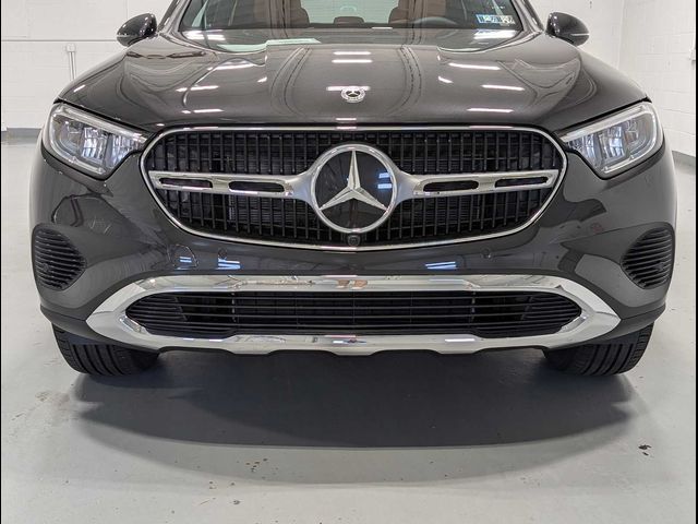 2025 Mercedes-Benz GLC 300