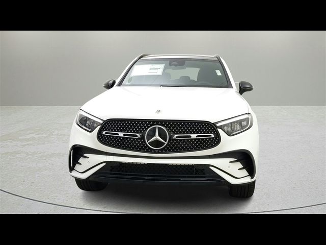 2025 Mercedes-Benz GLC 300