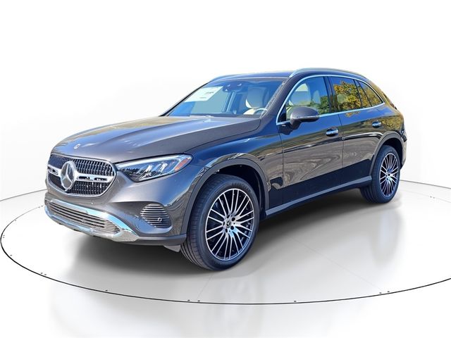 2025 Mercedes-Benz GLC 300