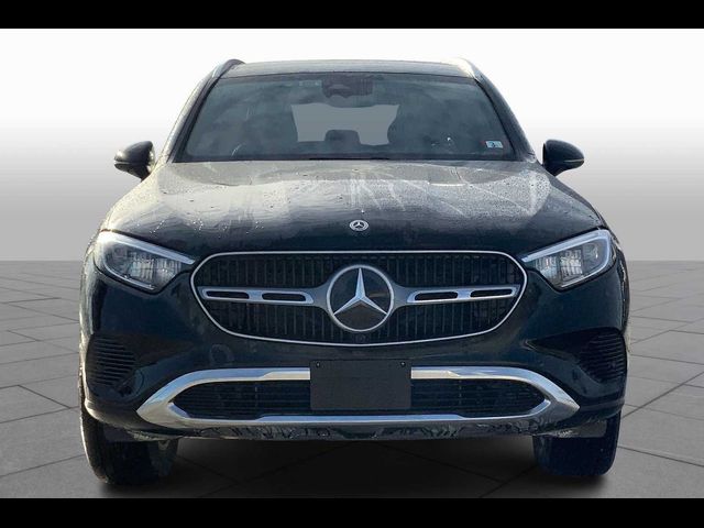 2025 Mercedes-Benz GLC 300