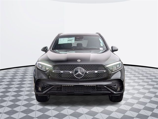 2025 Mercedes-Benz GLC 300