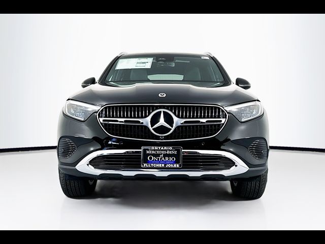 2025 Mercedes-Benz GLC 300