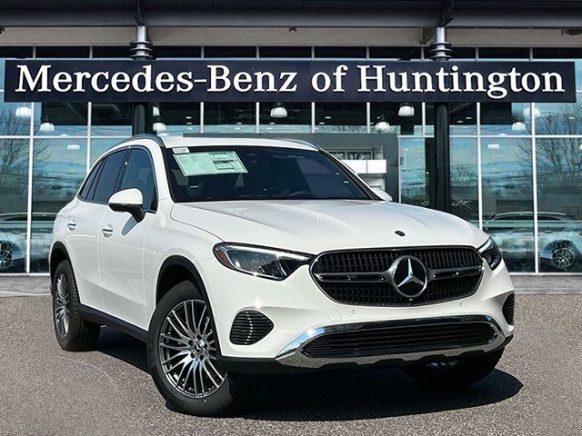 2025 Mercedes-Benz GLC 300