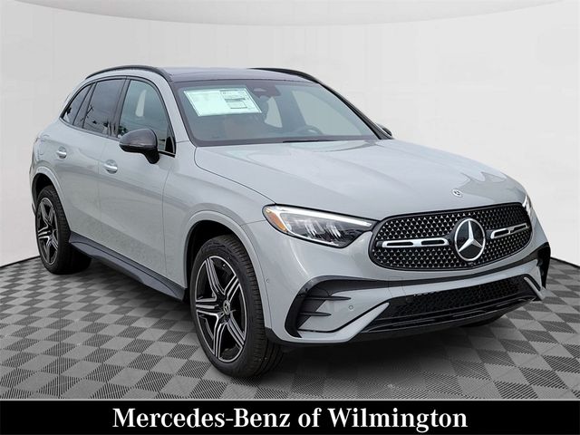 2025 Mercedes-Benz GLC 300