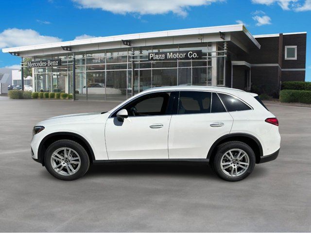 2025 Mercedes-Benz GLC 300