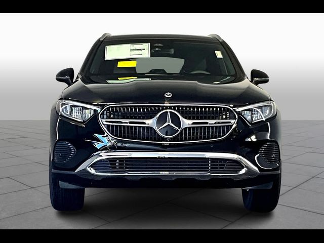 2025 Mercedes-Benz GLC 300