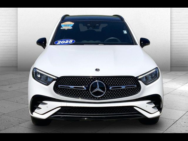 2025 Mercedes-Benz GLC 300