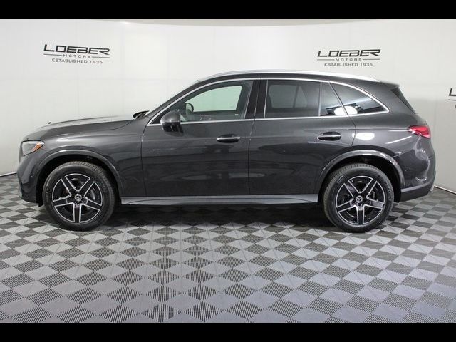 2025 Mercedes-Benz GLC 300