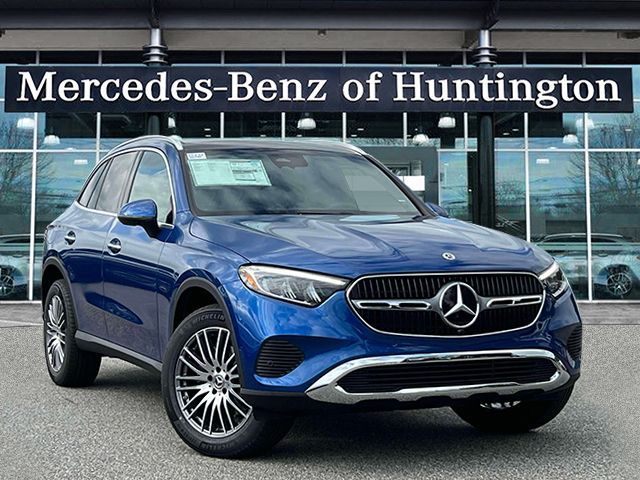 2025 Mercedes-Benz GLC 300