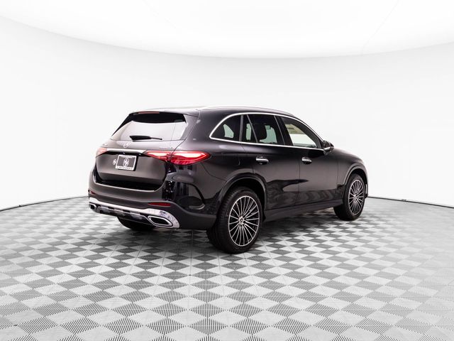 2025 Mercedes-Benz GLC 300