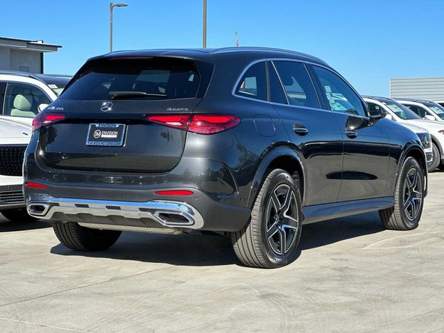 2025 Mercedes-Benz GLC 300