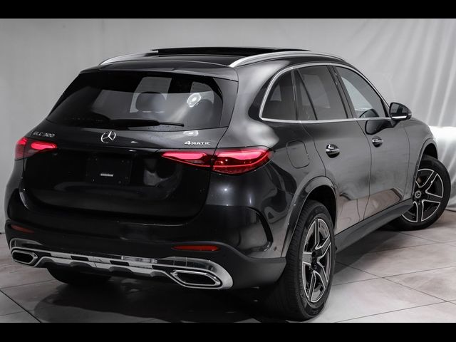 2025 Mercedes-Benz GLC 300