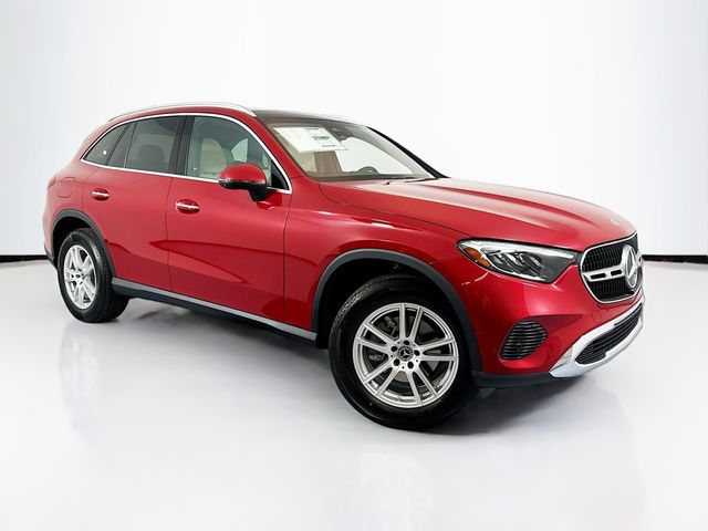 2025 Mercedes-Benz GLC 300